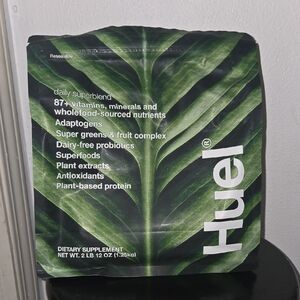 HUE Green Huel Daily Superblend Nutrient Powder